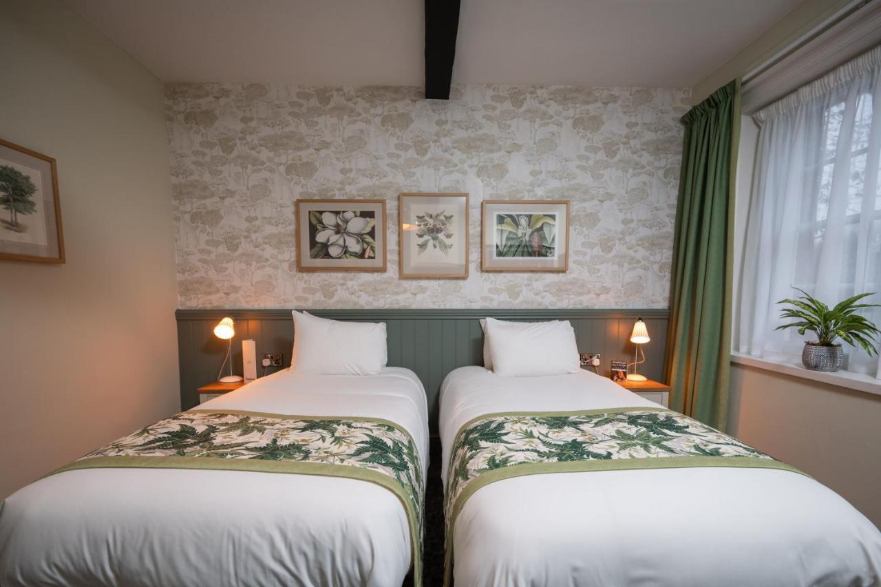 Rockingham Arms By Greene King Inns Wentworth  Extérieur photo