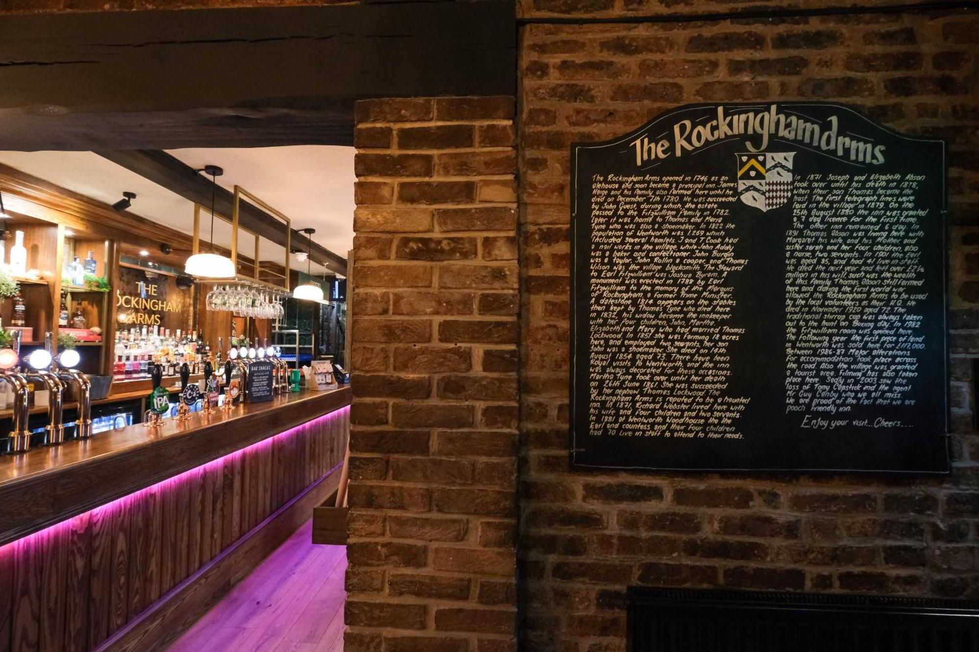 Rockingham Arms By Greene King Inns Wentworth  Extérieur photo