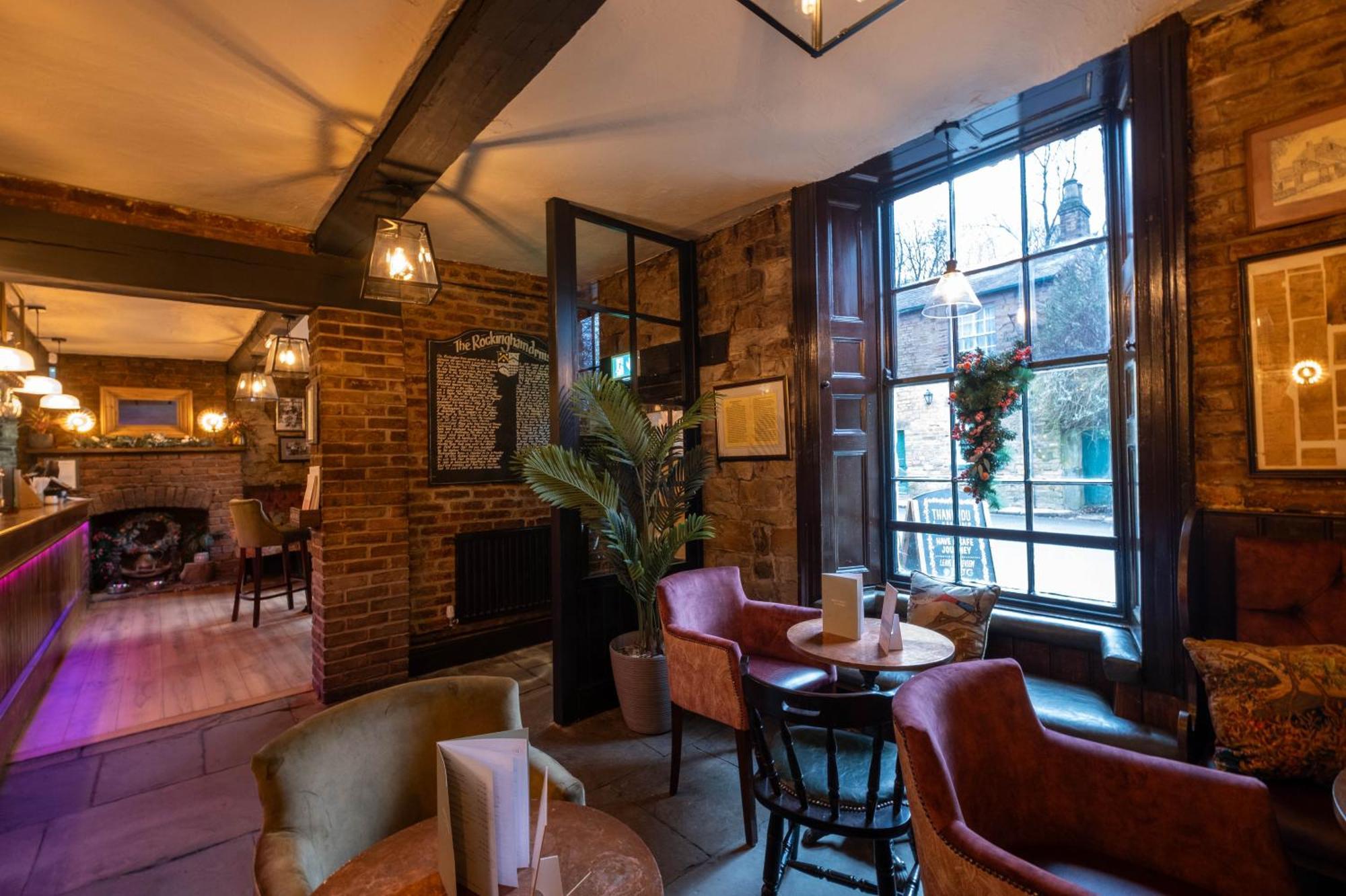 Rockingham Arms By Greene King Inns Wentworth  Extérieur photo